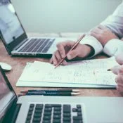 Manfaat Arsip Digital dan Perpustakaan Online di Website Pendidikan